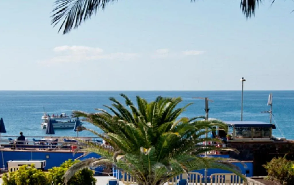 Apartamentos Donana contacts